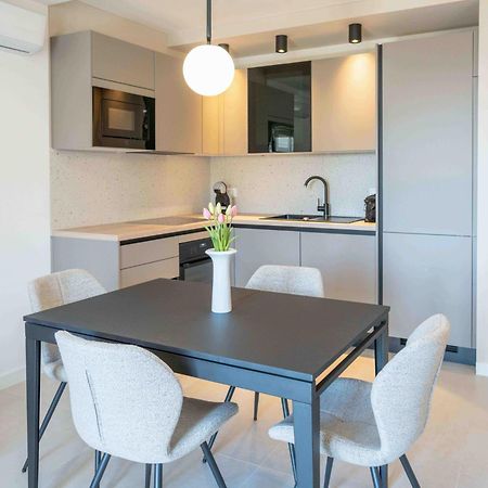 Sea View Apartment Gin Brela Exterior foto