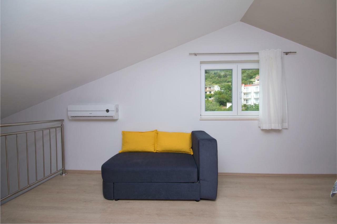 Sea View Apartment Gin Brela Exterior foto